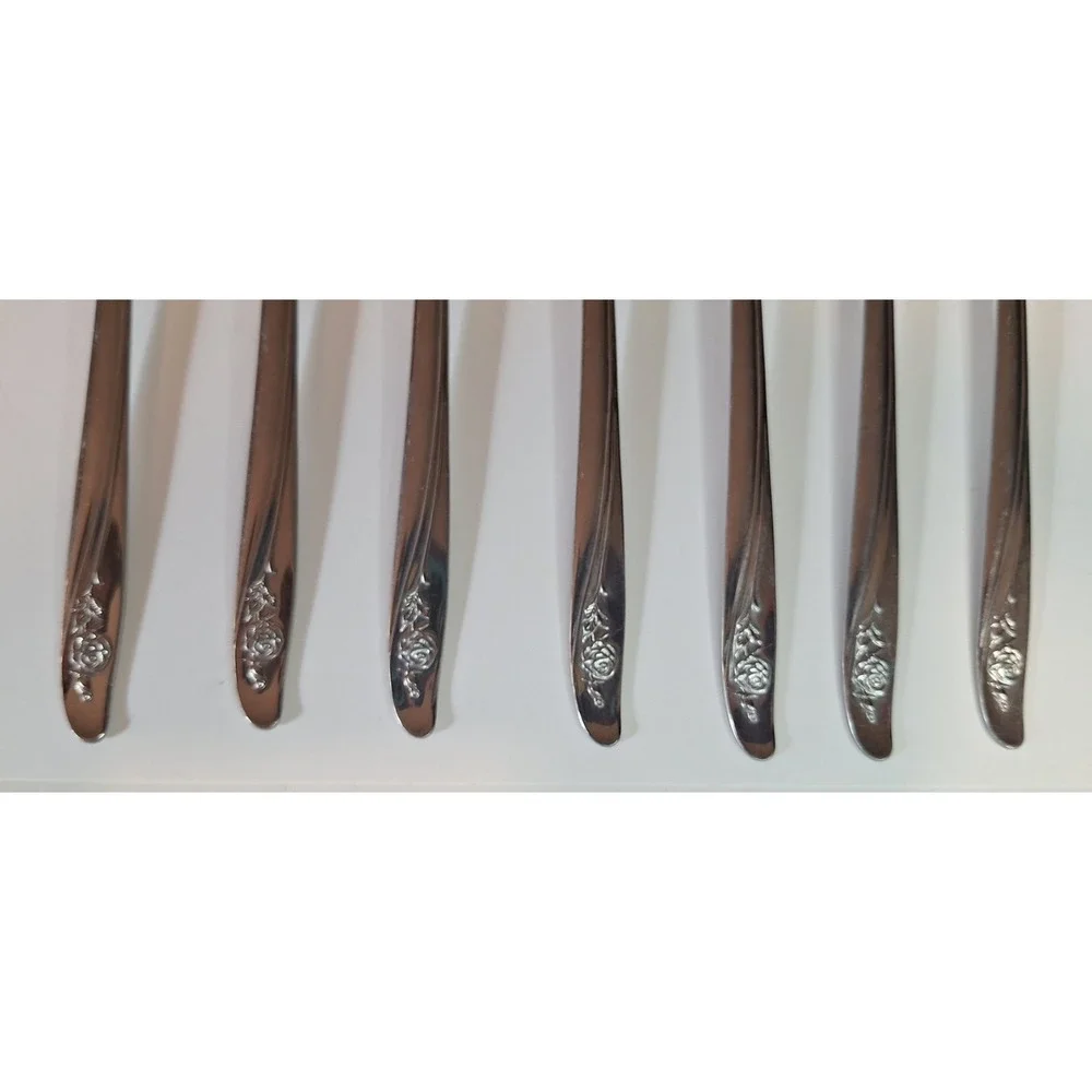 Lot Of 7 Oneida Roseanne Ice Tea Spoons Stainless Flatware Silverware